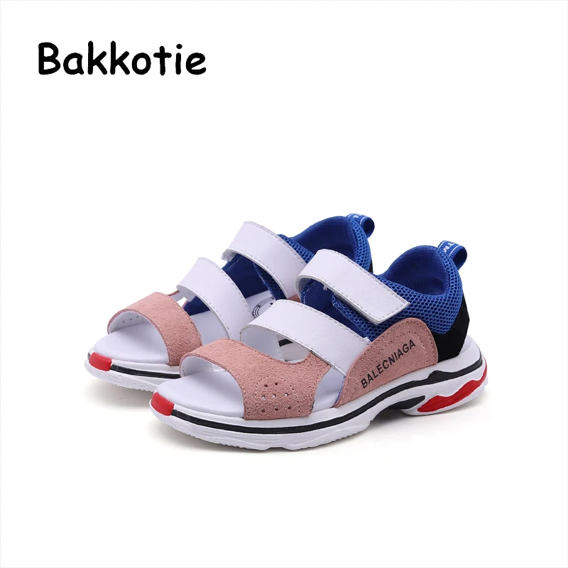 Bakkotie 2018 новые летние для маленьких мальчиков пляжные сандалии из натуральной кожи детская мода повседневное маленьких девочек Спорт