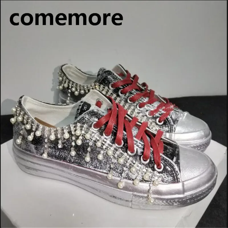 

Outdoor soft bottom breathable heavy duty diamond-studded flat canvas street retro dirty tie old small white light luxury casual