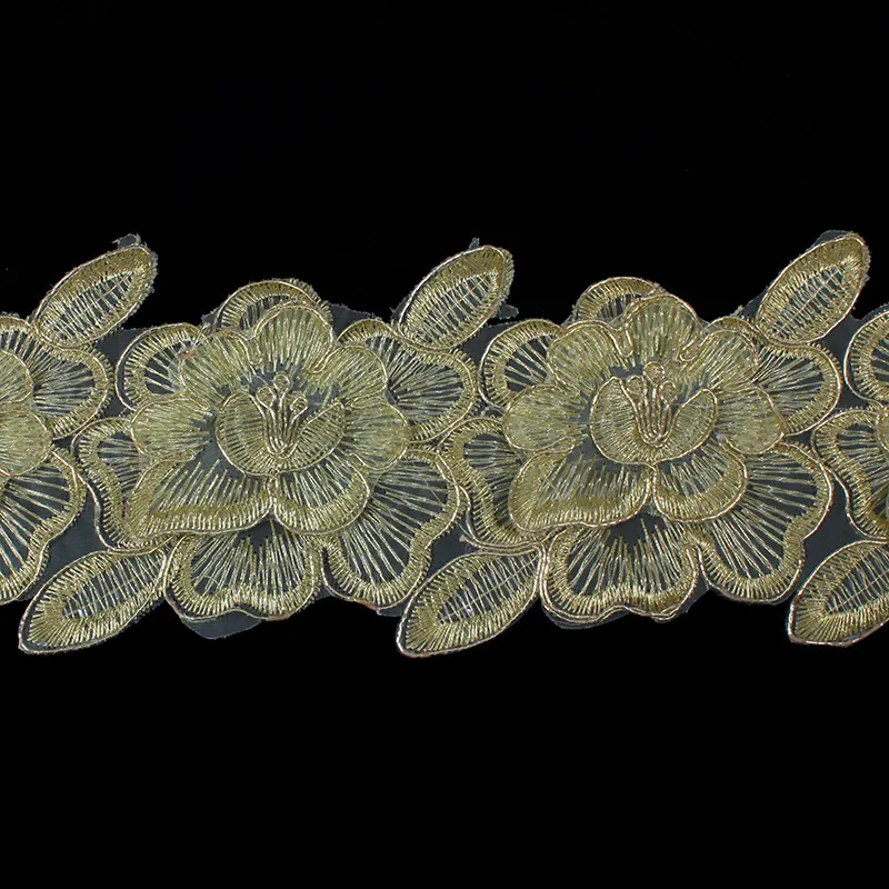 gold trim 1534 (1)