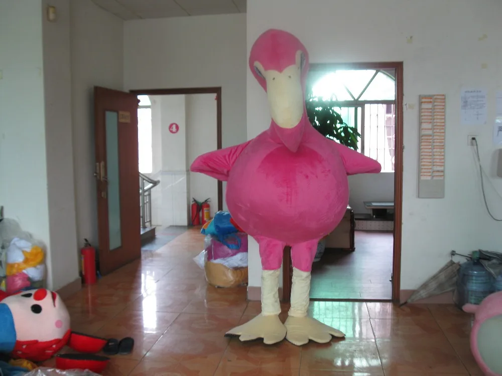 

Happy Pink Swan Cygnus Hornbill Toucan Ostrich Tallstrider Mascot Costume With Light Yellow Sharp Mouth Free Shipping