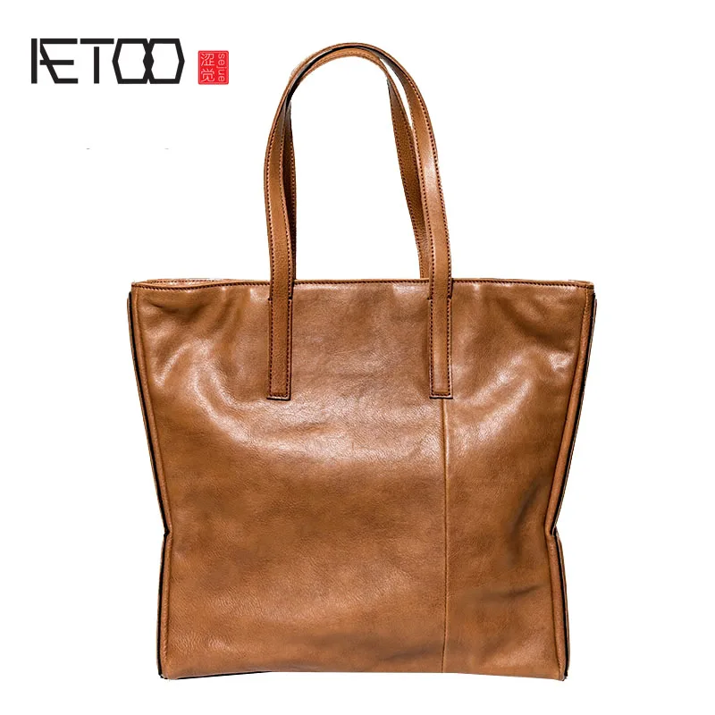 

AETOO Original handmade leather personality large-capacity single shoulder female simple first layer leather art bag