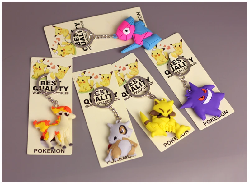 

2018 Cute Cartoon Pokemon KeychainRing Pendant 3D Mini Charmander Zapdos Mewtwo Moltres Figure Toys