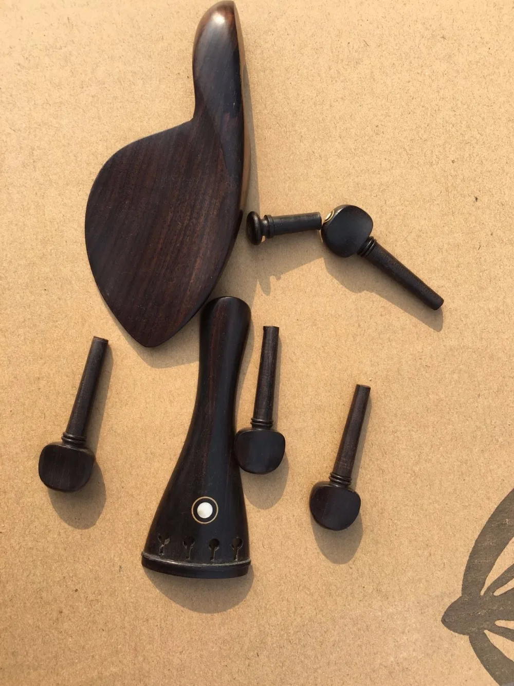 

1/8 1/4 1/2 3/4 4/4 Ebony Violin parts violino tuner string board Chinrest Violin Accessory