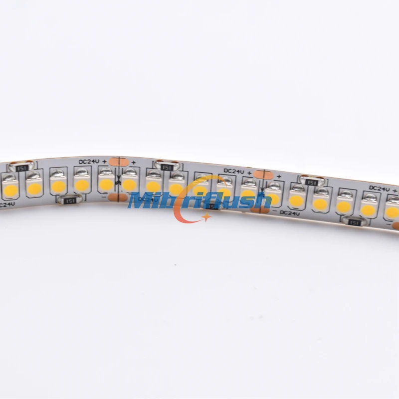 3528 240 led strip (111)