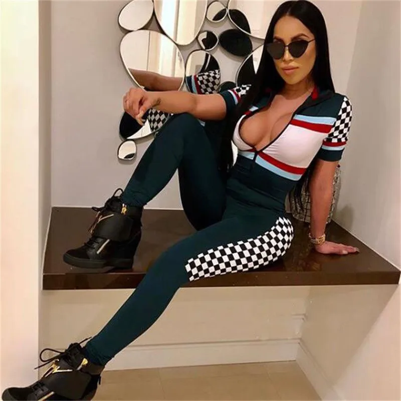 8575793938_435943392