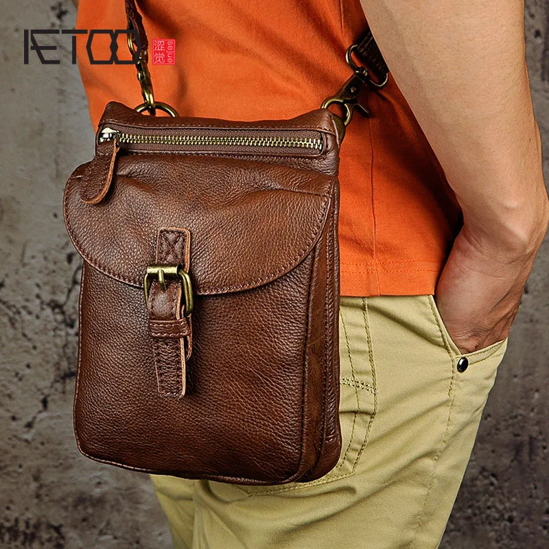 

AETOO The first layer of oil wax leather leather foreign trade men retro mobile phone camera 8 inch with a small pockets