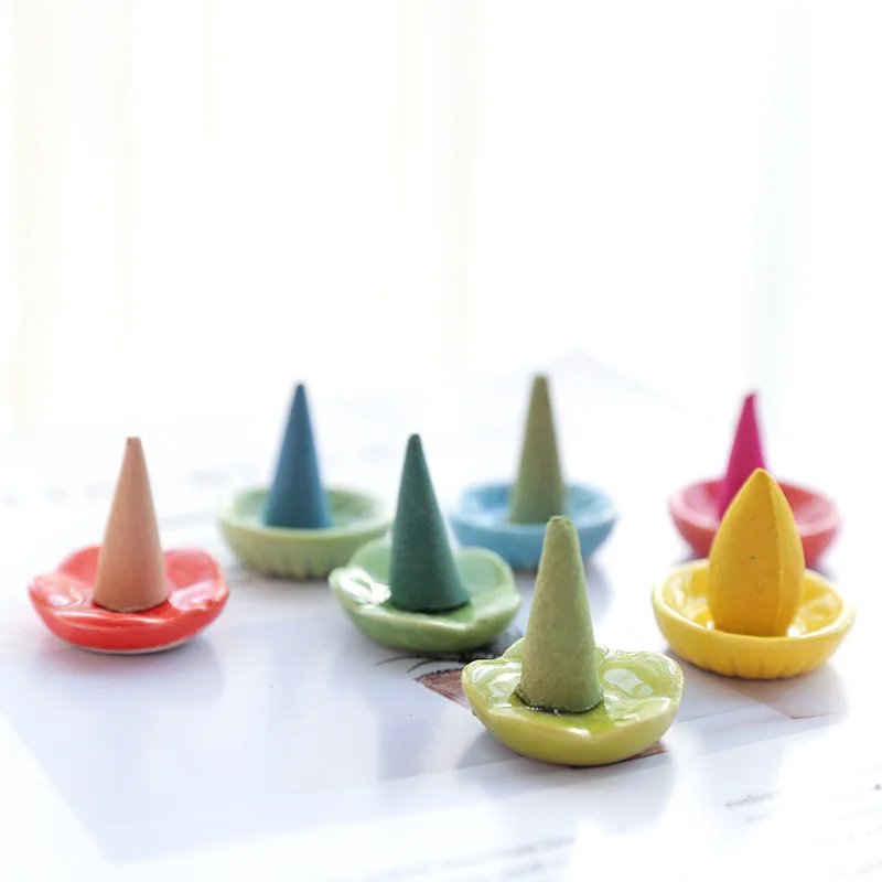 

Natural Fragrant Incense Sticks Pagoda Perfume Spices Sandalwood Incense Cone with Tray Zakka Household 1 Box with Tray