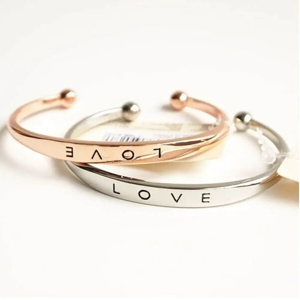 

Fashion Simple Women Jewelry Open Cuff Bangle with "LOVE" Letter for Valentine's Day Gift Silver / Gold / Rose Gold color Bangle