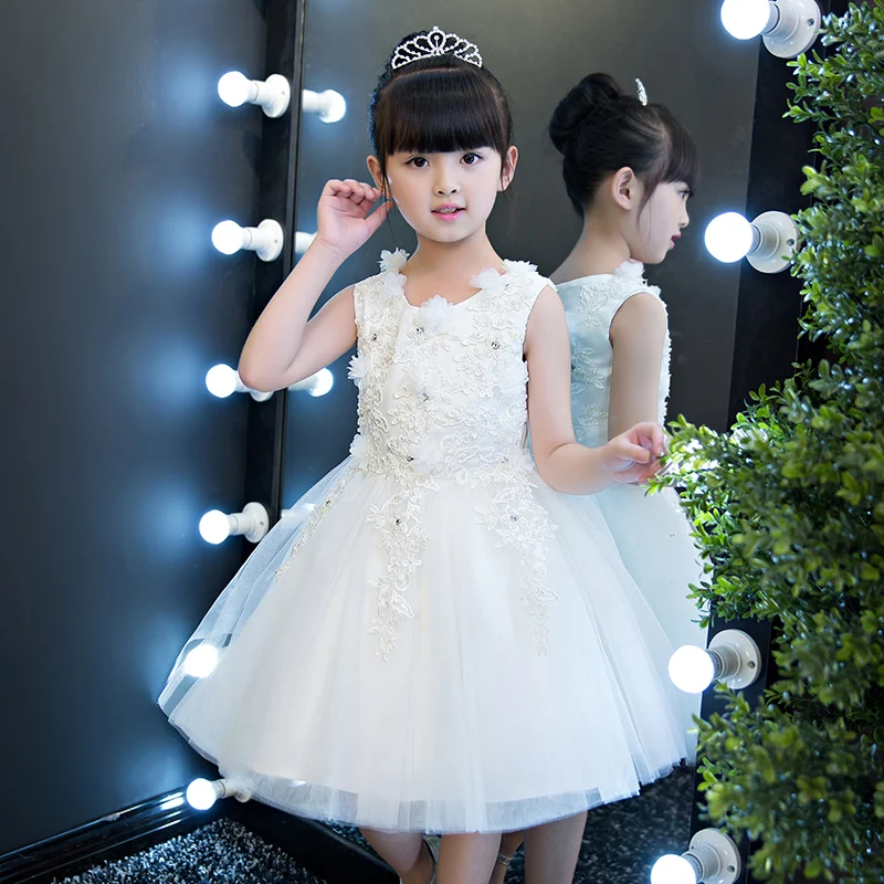 

2018Elegant New White Color Girl Ball Gown Dress Kids Sleeveless O Neck Wedding Birthday Party Pageant First Communion Dresses