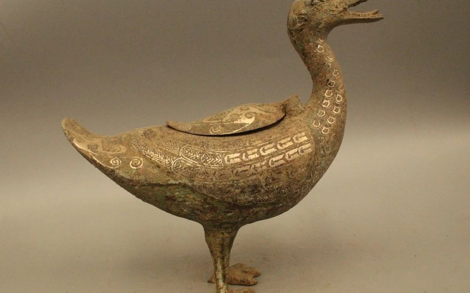 

12" Old China Chinese Dynasty Bronze Silver duck quacker Zun Statue Sculpture