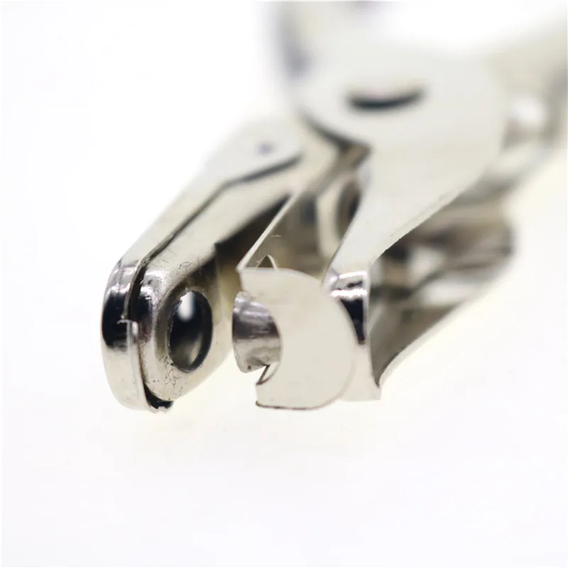 Paper Punch Hole Punching Tools Single Hole Punch 8 Sheet Capacity 6mm Diameter Hole Puncher Hand Paper Scrapbooking Punches for Home Office School Supplies