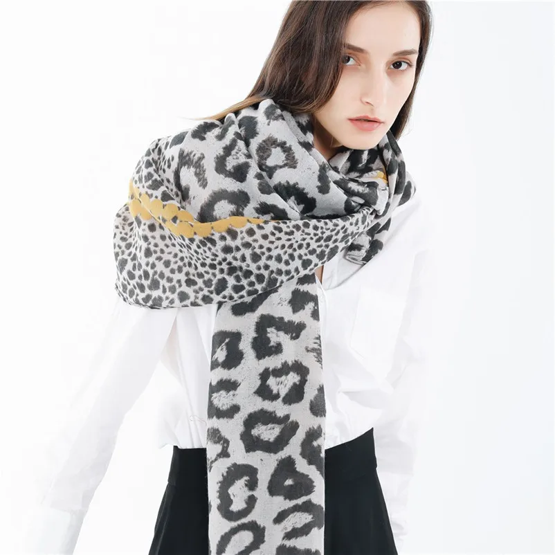 New Fashion Design Hot Women Winter Scarf Leopard Tassel Cotton Linen Color Block Scarf Shawl Wrap Cover crinkle hijab N19#N (9)