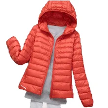 Новинка, осенне-зимняя короткая куртка, женский тонкий теплый пуховик с капюшоном, пальто, женские ультра легкие парки на утином пуху 90%, AE1596