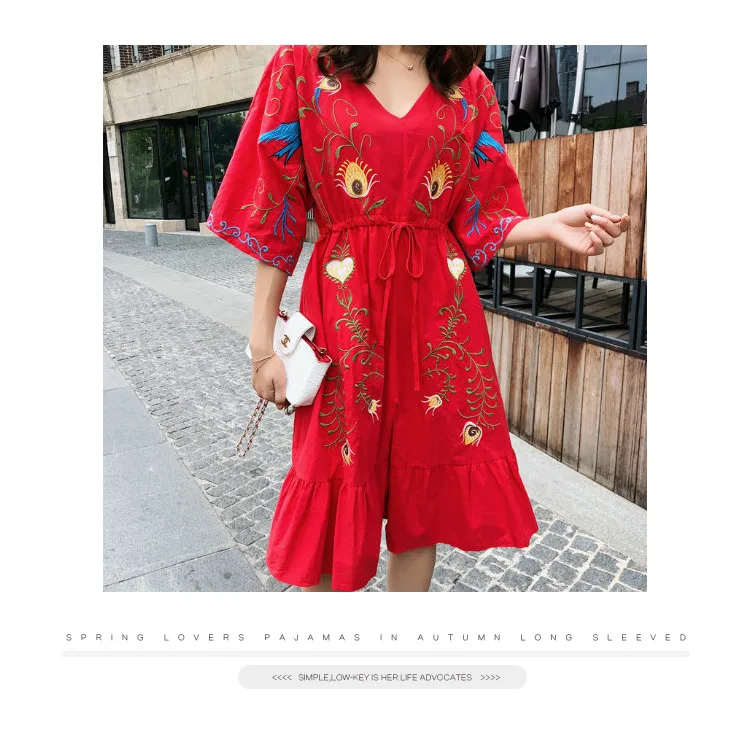 Весеннее Новое богемное платье с цветочной вышивкой в стиле ретро, свободное платье с широкими рукавами - Цвет: Красный