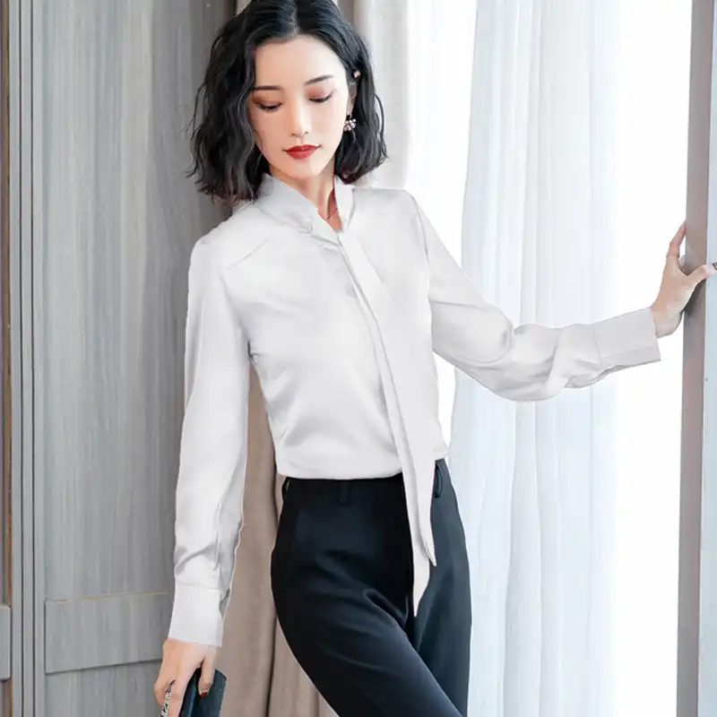 camisa blanca mujer ajustada