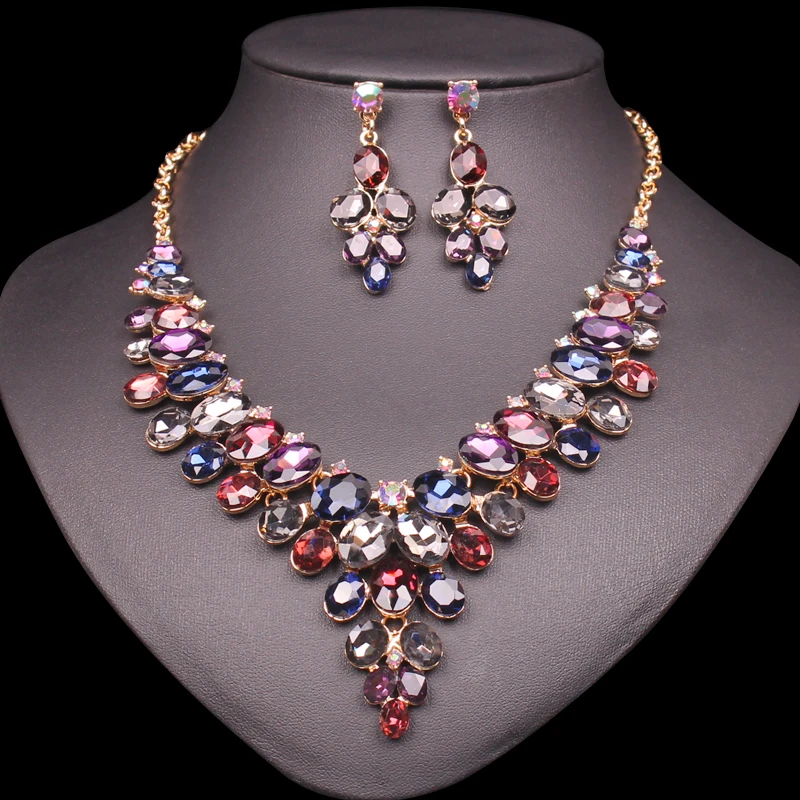 

Gorgeous Crystal Bridal Jewelry Sets Gold Color Plated Womens Accessories Indian Brides Bridesmaid Wedding Necklace Earrings Set