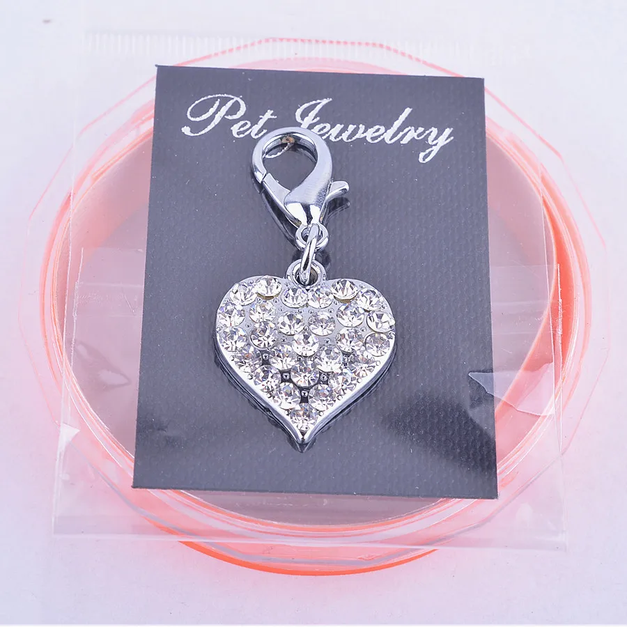 20pcs Fashion Pendant Rhinestones Heart Shaped Dog Accessories Collar