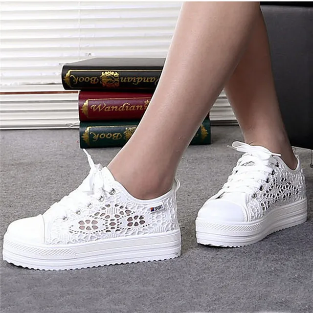 GAOKE Summer Women Shoes Casual Cutouts Lace Canvas Shoes Hollow Floral Breathable Platform Flat Shoe sapato feminino