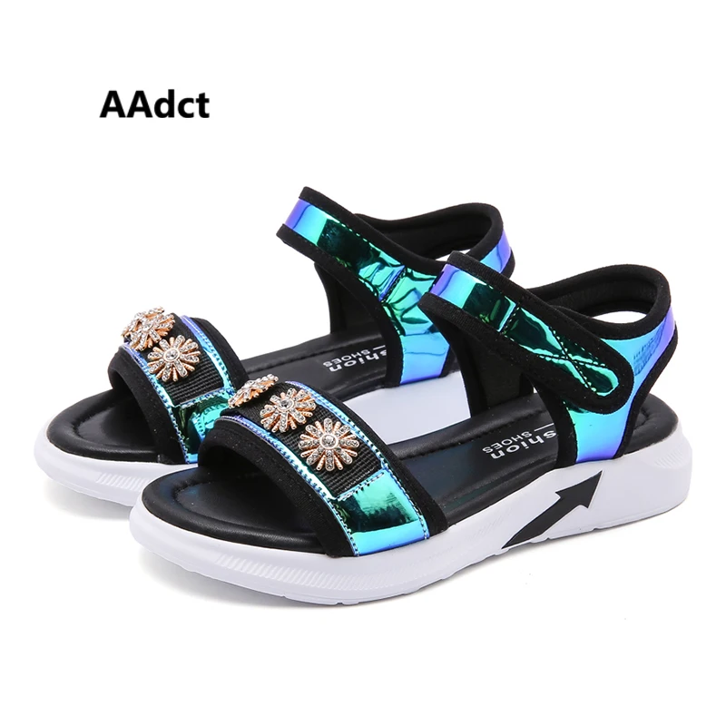 

AAdct summer new girls sandals 2019 fashion beach little kids sandals for girls Rhinestone flower children shoes Magic color