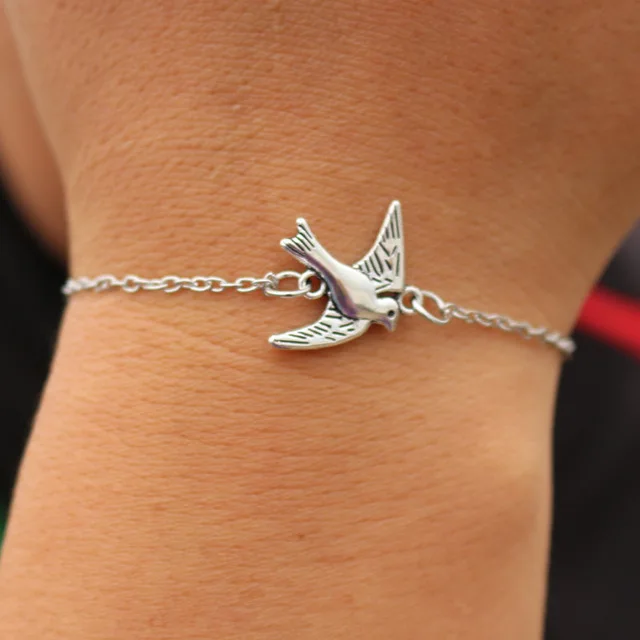 Bracelet Jewelry Vintage Charm Bracelets For Men Women Bangle Cross Heart Handcuff Bird Love Peace Eye Link Wrap Chain