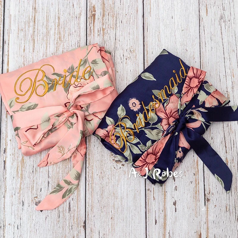 

5pcs lot Custom Flower Satin Headbang Kimino Robes Wedding Proposal Party Ideas Bride Bridesmaid gift Personalized Silk Robe
