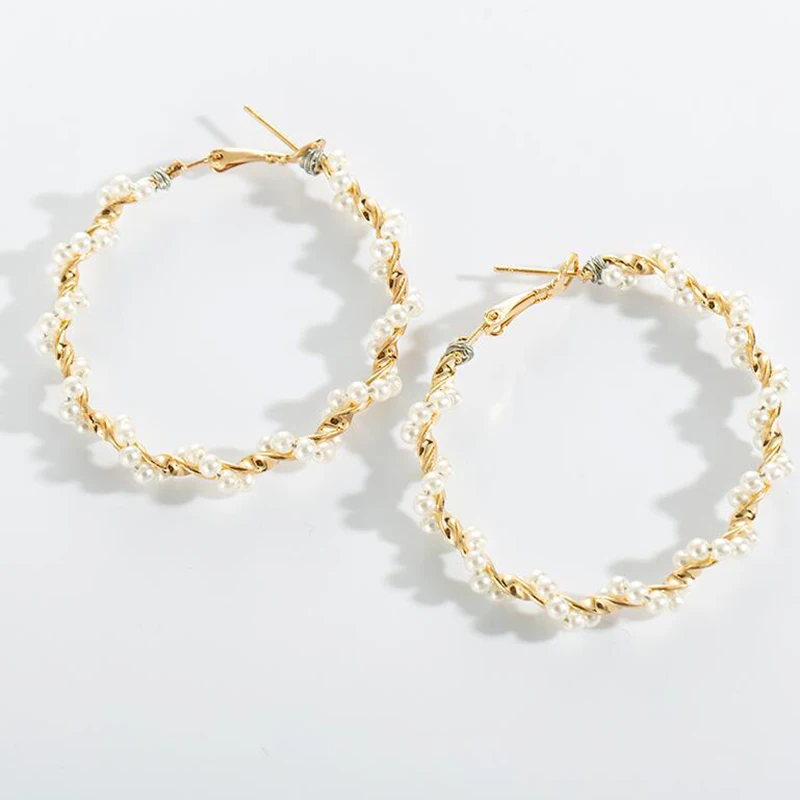 

XIYANIKE New Fashion Women Jewelry Simple Simulated Pearl Big Circle Earrings Gold Asymmetric Unique Bar Clothing Accessories