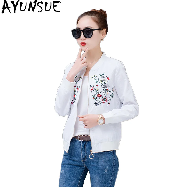 

AYUNSUE Female Jacket Plus Size Baseball Embroidered Coat Women White Black Jacket Harajuku Clothes Coats Chaqueta Mujer KJ392