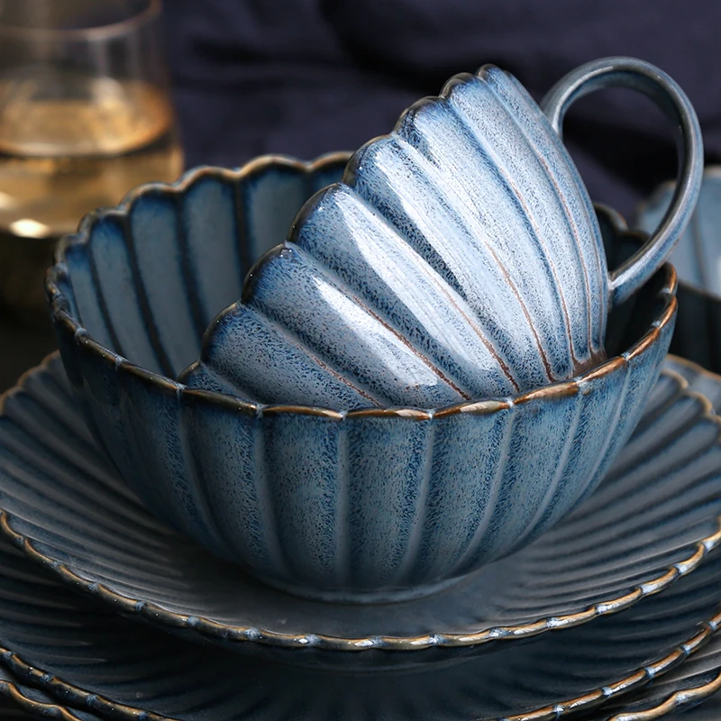 Керамическая тарелка в форме лепестка, одноцветная Хризантема в форме d, чашка для дома, тарелка и поднос AKUHOME
