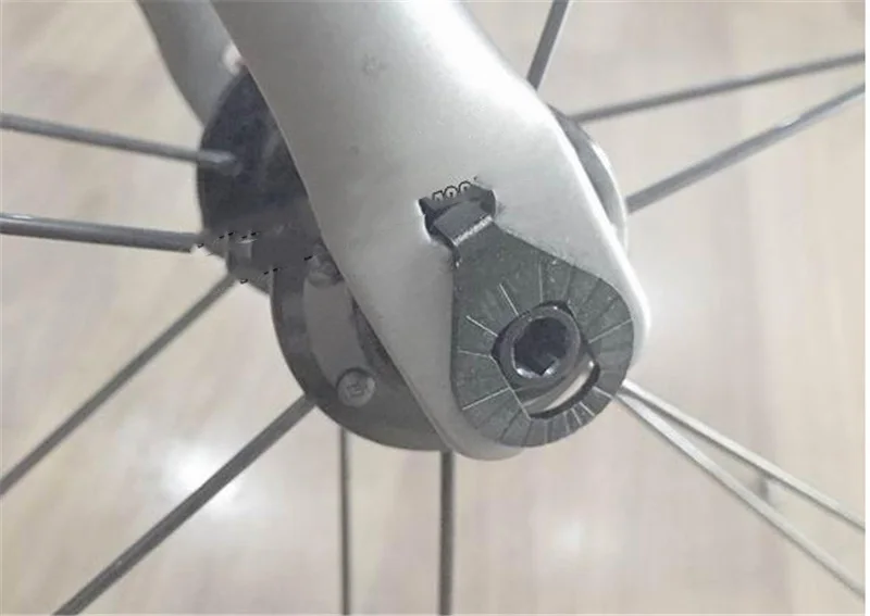 2 шт. Велосипедное переднее колесо положение шайба крюк для Brompton алюминиевый сплав Сверхлегкий 3g
