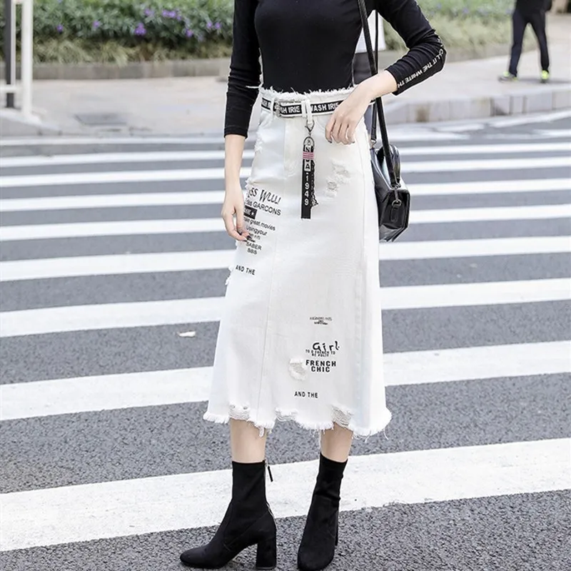 2019 Новый Для женщин Летняя мода Повседневное Высокая Талия Джинсовая юбка письмо отверстие белый посылка узкие джинсы юбка