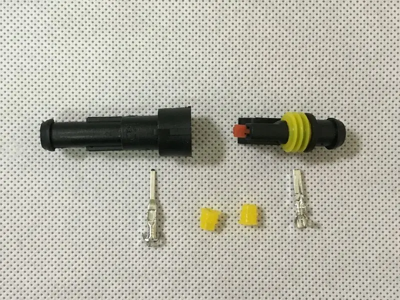 1 pin AMP male+female connector 2