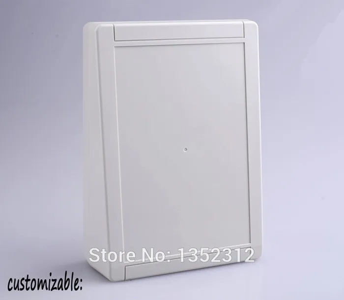 1126105573_525