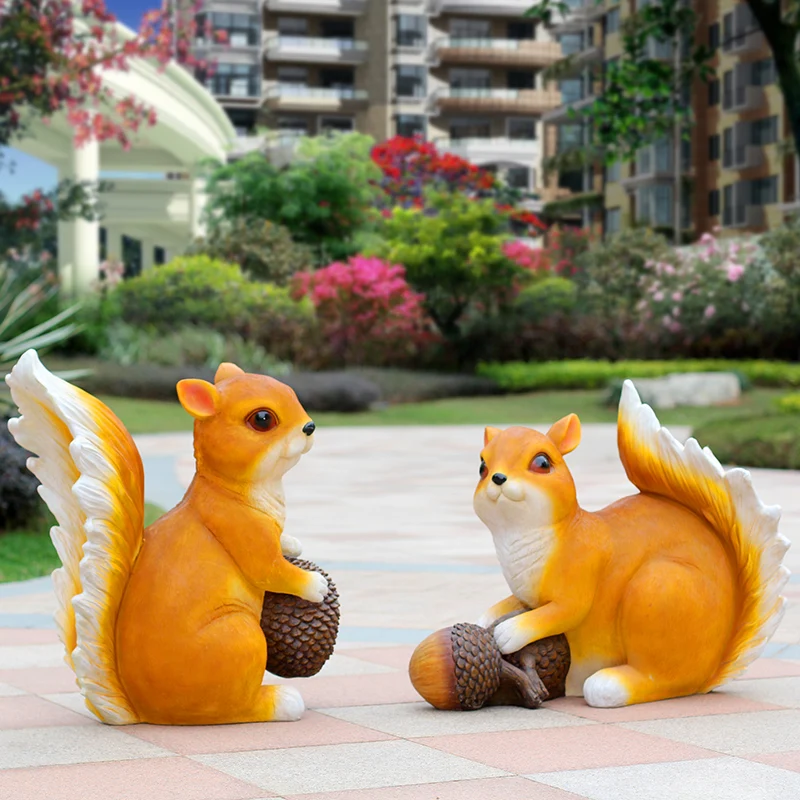 

Simulation of small squirrel ornaments animal sculptures small outdoor garden garden courtyard landscape decoration ornaments