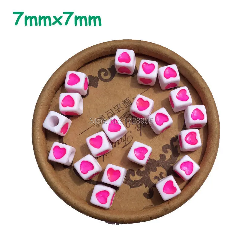 

Free shipping 1900pcs Cube Acrylic Pink Heart Printed Alphabet /Letter Spacer Beads Acrylic Cube Beads 7mm