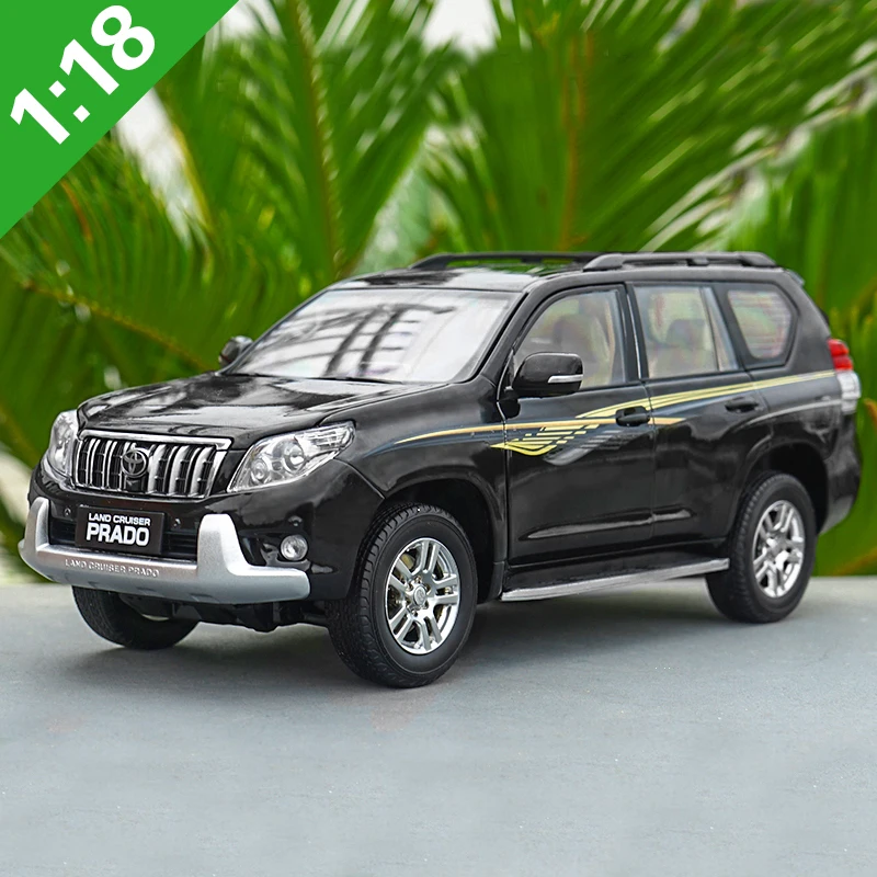 1/18 литая модель автомобиля SUV Toyota Land Cruiser Prado черная с оригинальной коробкой бесплатные игрушки для доставки подарки