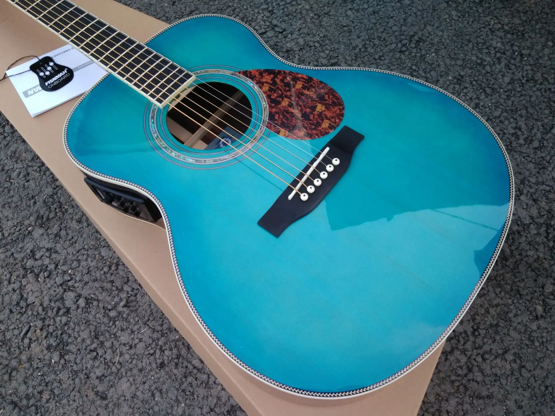 

free shipping Byron limited guitar gloss finishing Acoustic Guitar solid Spruce ebony wood fingerboard blue color guitar