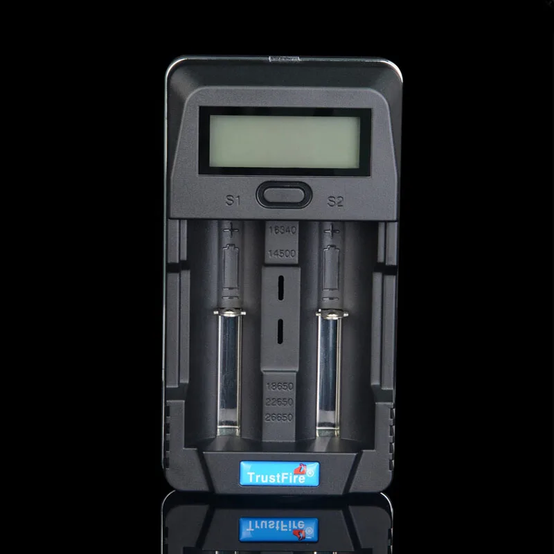 

TrustFire TR-011 Constant Current Constant Voltage LCD Intelligent Digital Charger for Li-ion/Ni-mh/Ni-CD Battery