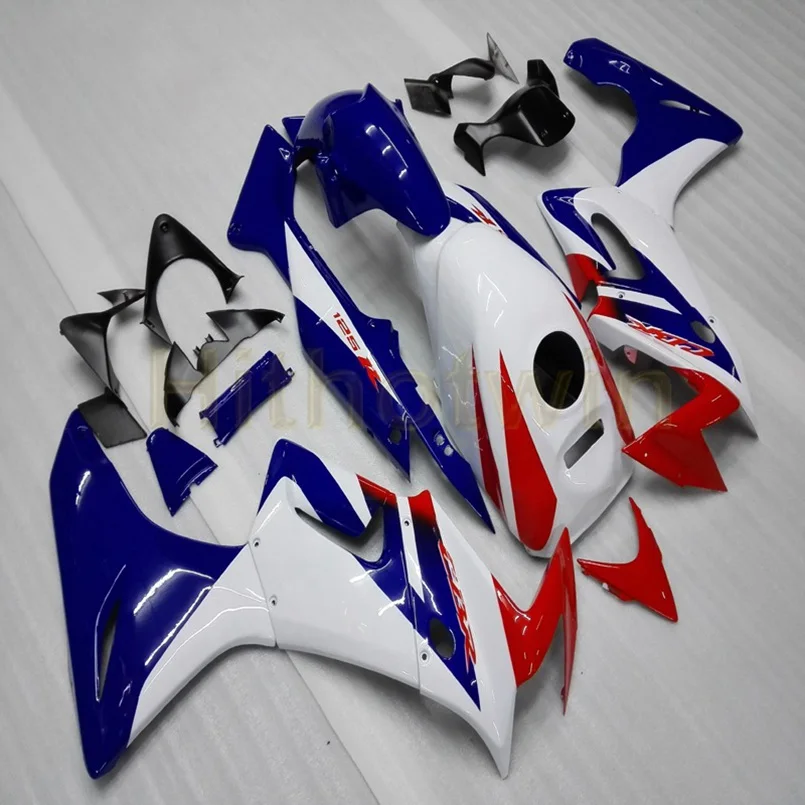 Пользовательские мотоцикла обтекателя Для HONDA CBR125R 2002 2003 2004 2005 2006 2007 Двигатель панели+ винты красного, синего и белого цвета - Цвет: A