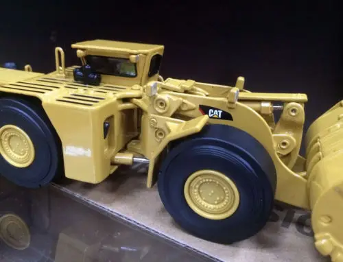 Гусеничный Cat R1700G LHD подземный горный экскаватор 1/50 Металл DM85140 бренд DieCast Masters|1/50