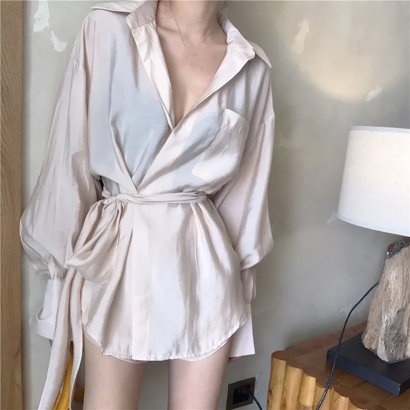 

2019 Women Summer Two Pieces Suits Korean Fashion Long Shirt Shorts Suits Long Sleeve Irregular Blouse Elegant Ol Suits