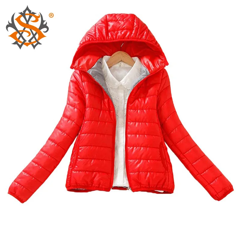 Однотонная женская весенняя куртка на молнии с капюшоном, новинка, модная Осенняя зимняя приталенная теплая Женская куртка размера плюс, верхняя одежда - Цвет: Красный