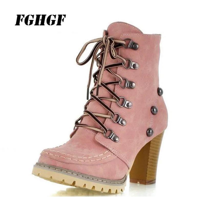 

Martin boots High heels Short boots Anti-skid short boots leisure To keep warm Boots in the snow Big yards 34-43