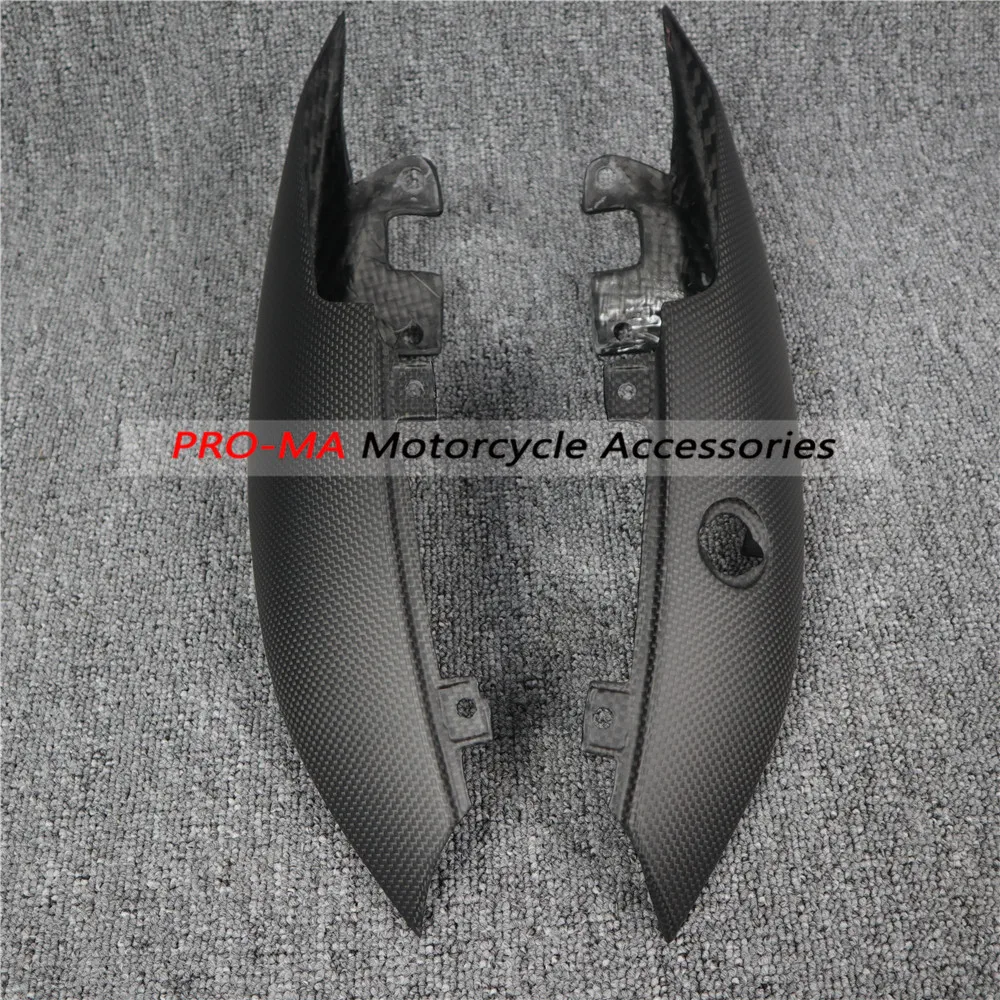 

Motorcycle Tail Side Covers in Carbon Fiber for Ducati XDiavel Plalin Matte 7-2