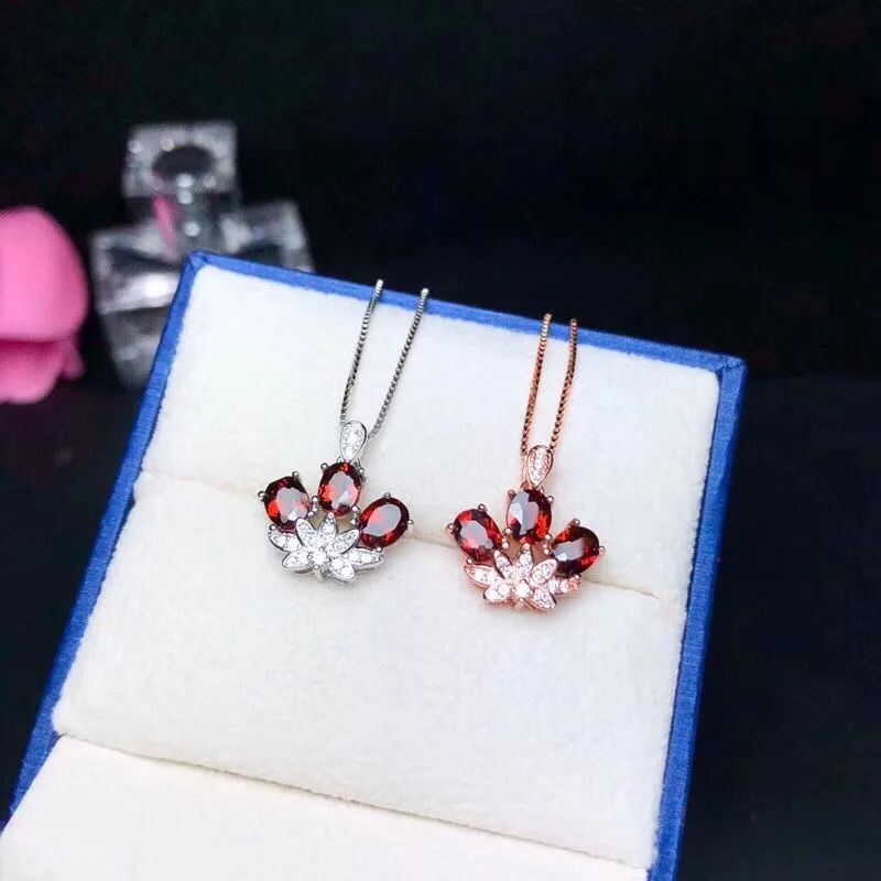 

Luxurious Red Garnet Crown Necklace Women, Silver 925 Lotus Flower Jewelry, 4*5mm*3pcs Gemstone, Velvet Box Certificate FN218