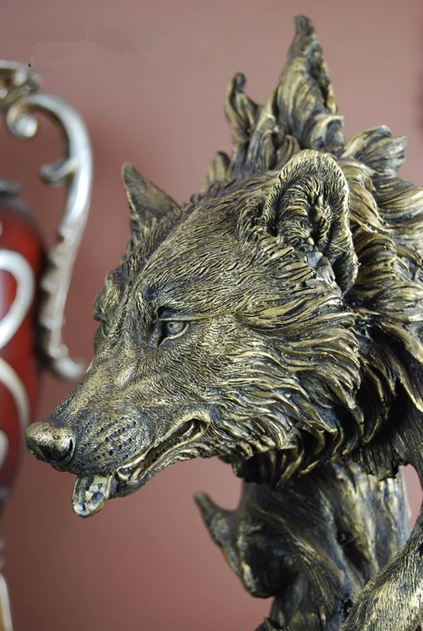 Large size Wolf Decoration Resin Crafts Imitation Wood Carving Home