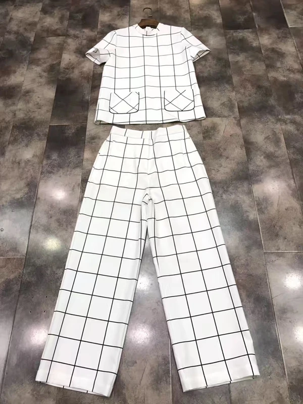 2017 primavera e no verão das mulheres novas simétricas boca com listras costura listradas + calças listradas malha terno 616