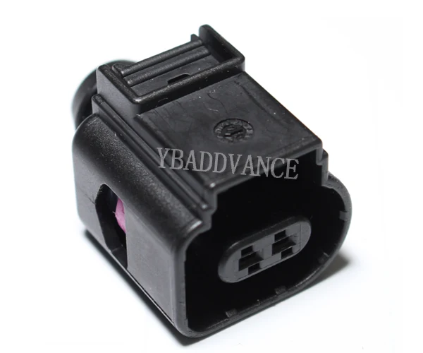 Aftermarket 2 Pin Female Types Of Automotive Plug Terminals For Cars With Pins and Wire Seals ...