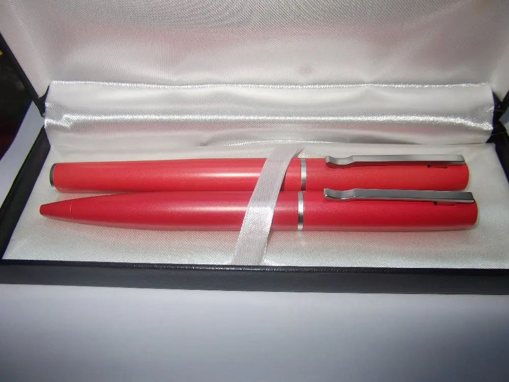 

wholesale 2 Metal ball Pen add roller pen Set,gift pen box,metal pen gift pen top quality type 2409B+2409R +free shipping