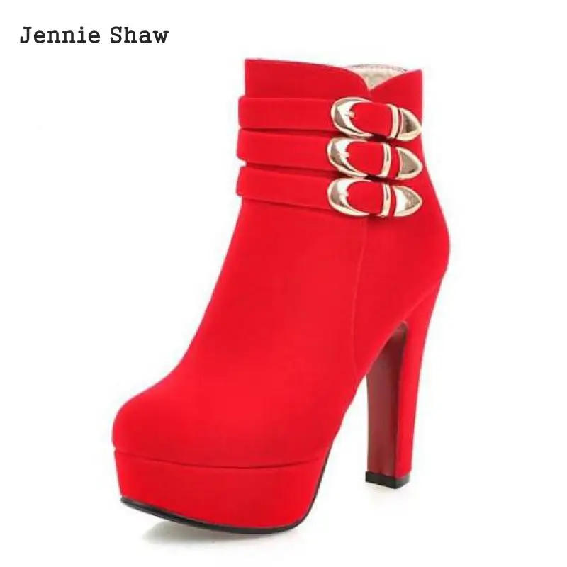 salto alto grosso vermelho