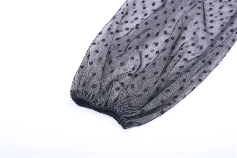 10245828426_1963300012